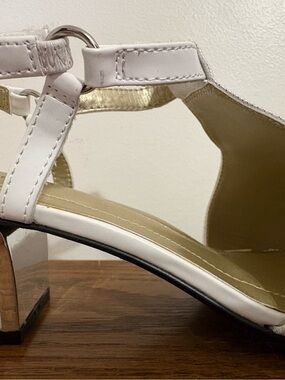 Women’s White Strappy Block Heel Sandals 9